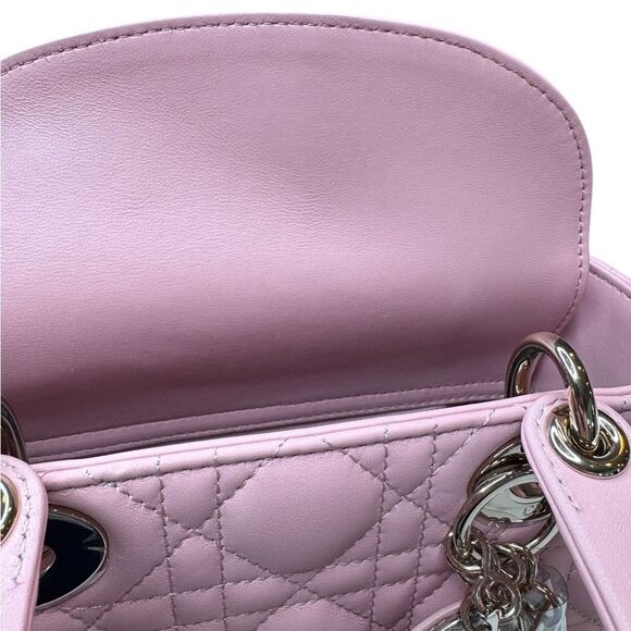 Dior Small Charm Lady Dior - Picture 15 of 16